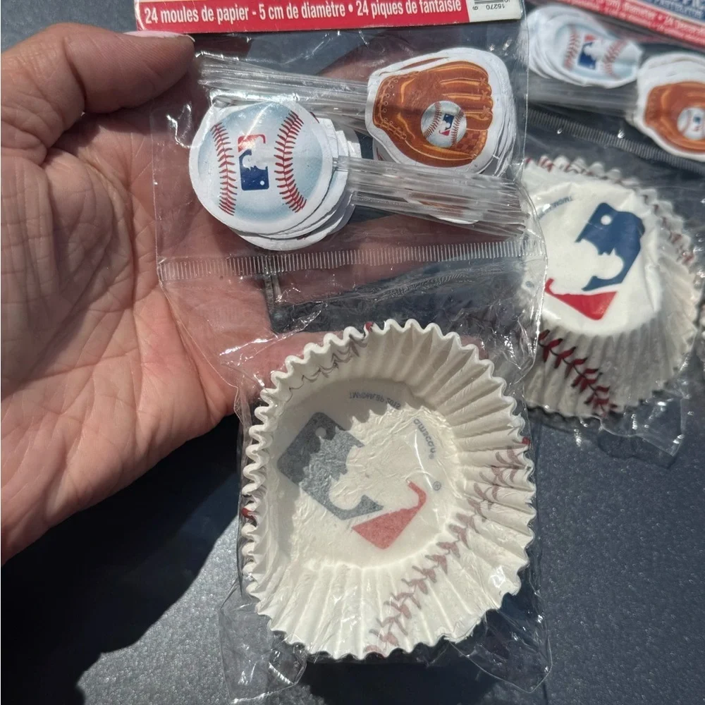MLB Cupcake Cases and Picks Set - White and Red